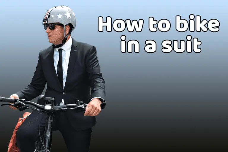 Cycling in a suit: how not to damage it!